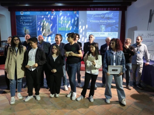 BORSA DI STUDIO DI €150 “ROSSO TONO” ACRI (CS) EX-EQUO