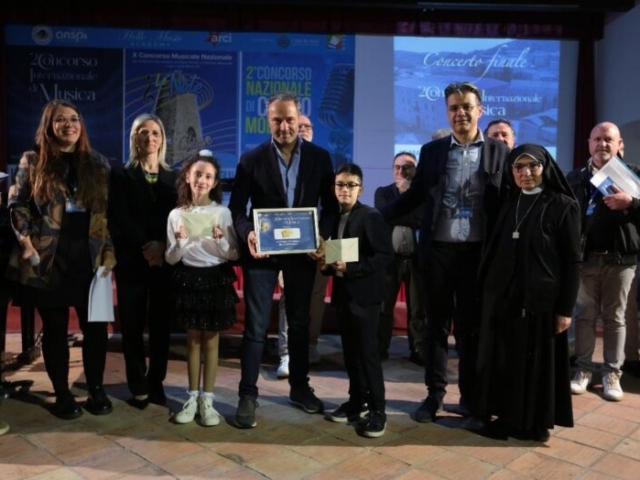 II PREMIO EXEQUO BORSA DI STUDIO €200 “F.LLI PETRONE IL FORNO DELLA SALUTE” ACRI (CS)