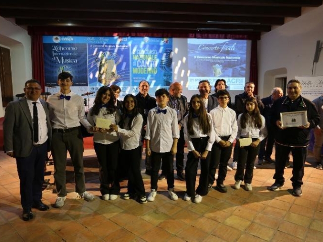 EX-AEQUO €150 QUINTETTO VIOLINI GIULIA ALFIERI, MARIA IRENE ALTOMARE, EMANUELE PASSARIELLO, GIOVANNI MAGGIO, ILARIA ZICARELLI -BORSA DI STUDIO MUSICA DA CAMERA €300 “F.LLI COREGRANDE” ACRI (CS)