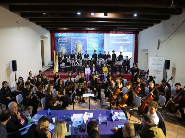 BORSA DI STUDIO €500 “COGES” ACRI (CS) SEZ. 6 ORCHESTRA LICEO MUSICALE “LUCREZIA DELLA VALLE” COSENZA